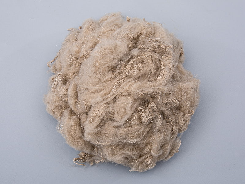 1,4D EM-C01 Fibre brun clair
